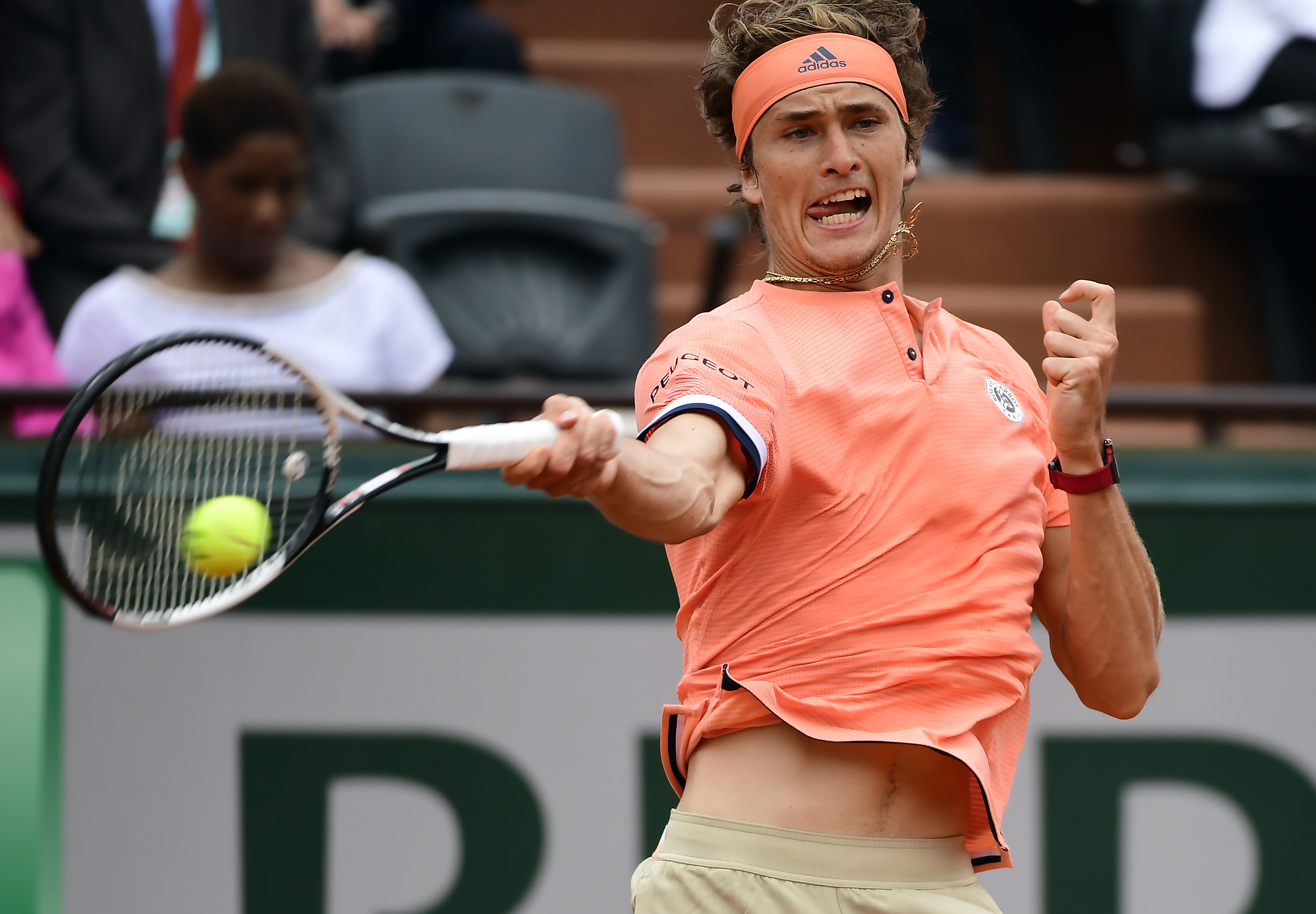 开云下载-年终总决赛逆转联合杯，蒂姆高光表现