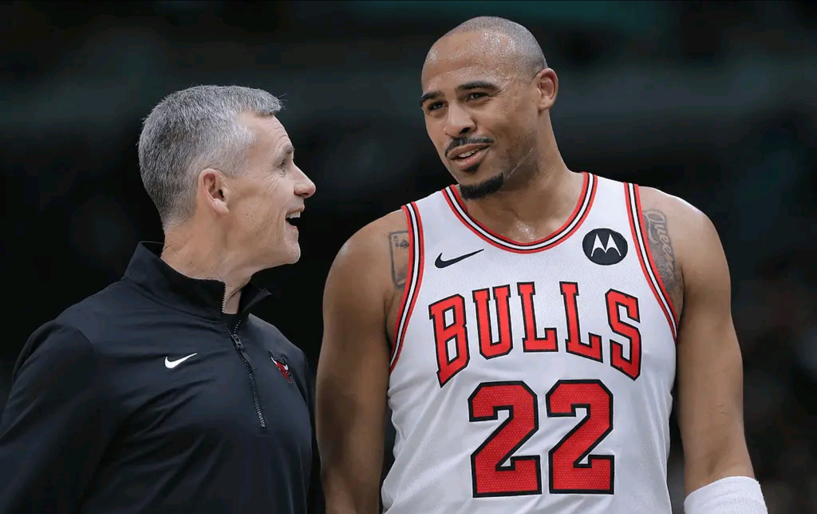 开云体育视频直播-公牛轻取马刺，乔治点燃赛场