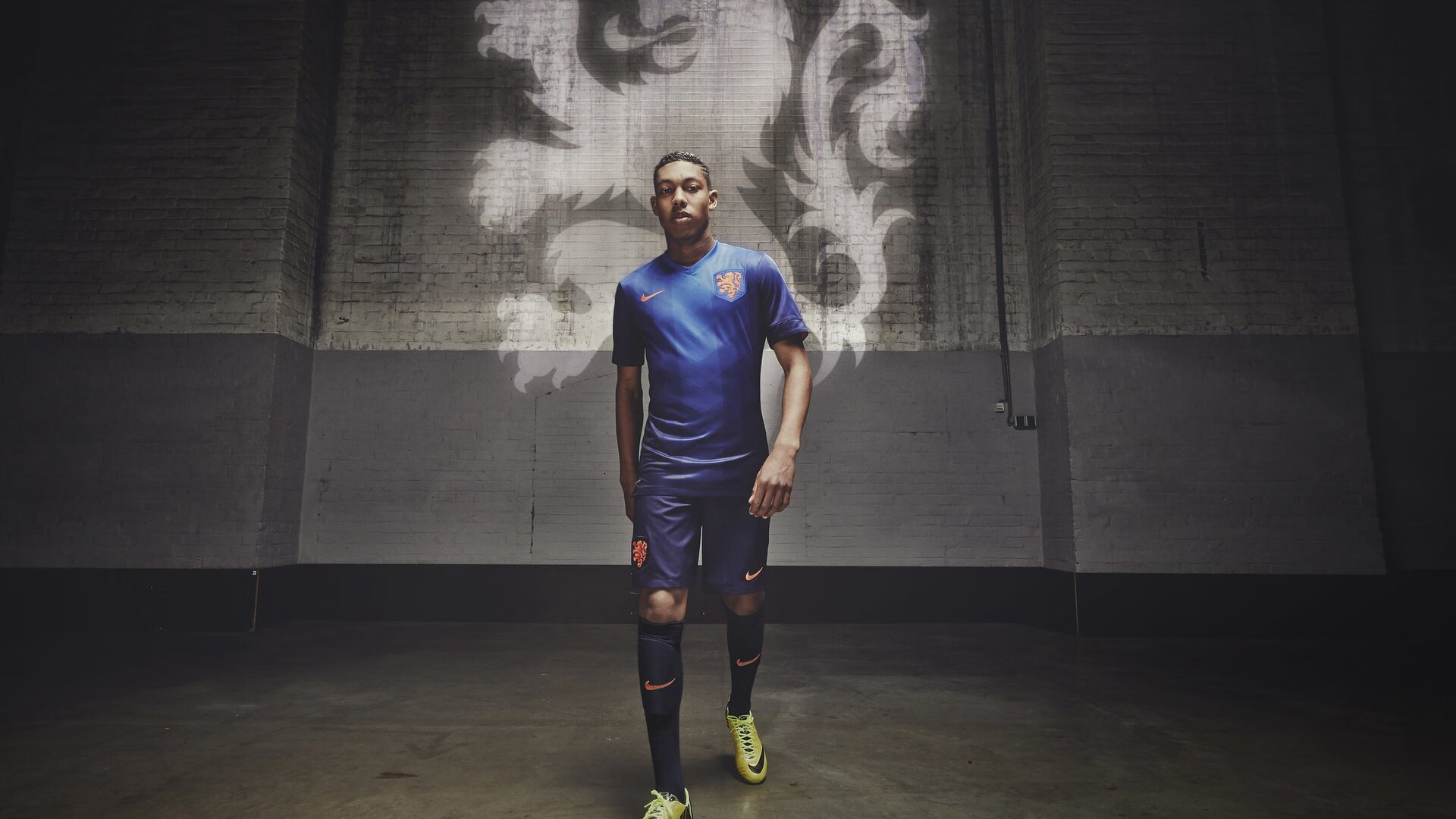 开云体育平台APP-关键先生卡马文加与红牛奇迹，欧冠舞台上的胜负手